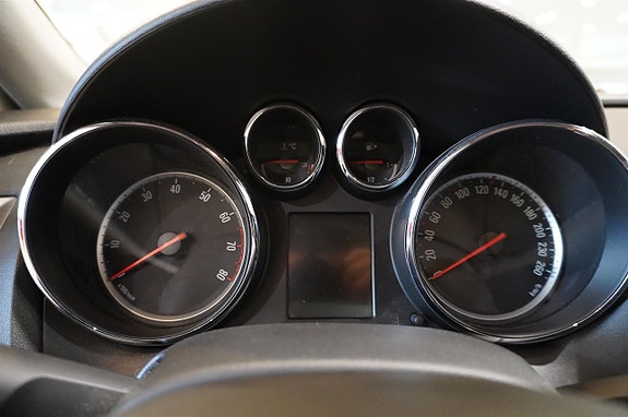 Opel Astra 18 of 19
