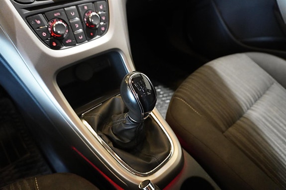 Opel Astra 16 of 19