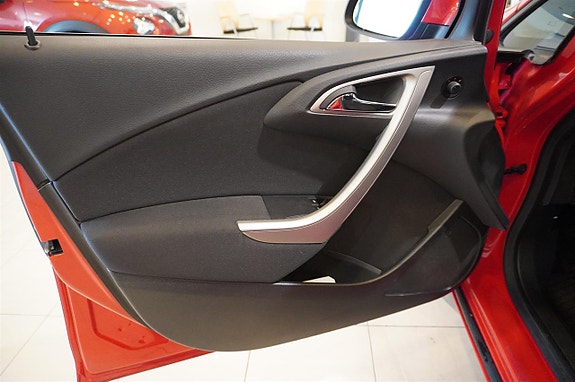 Opel Astra 10 of 19