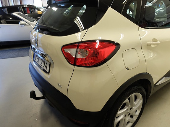 Renault Captur 5 of 9
