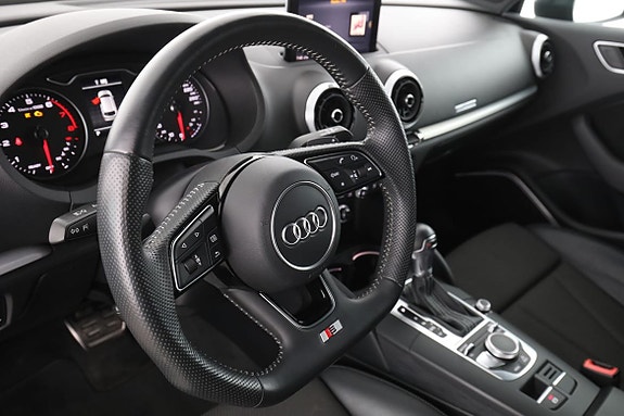 Audi A3 12 of 30