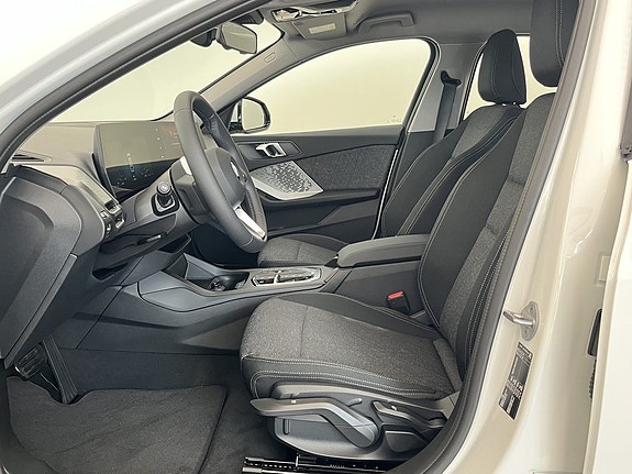 BMW 120 5 of 14