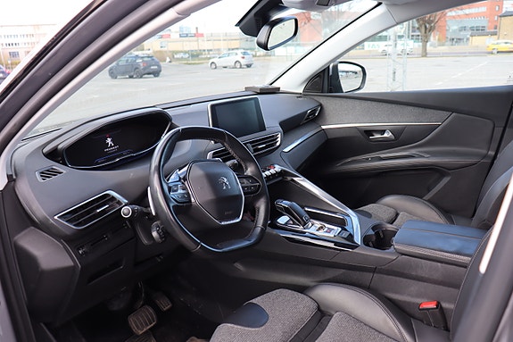 Peugeot 3008 6 of 18