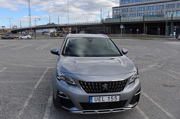 Peugeot 3008 3 of 18