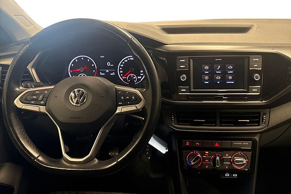 Volkswagen T-Cross 11 of 24