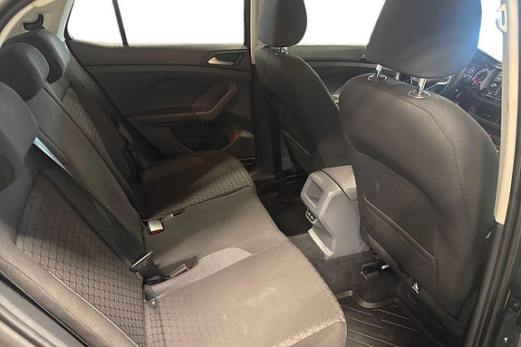 Volkswagen T-Cross 10 of 24
