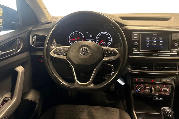 Volkswagen T-Cross 12 of 24