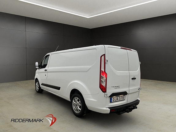 Ford Transit Custom 7 of 30