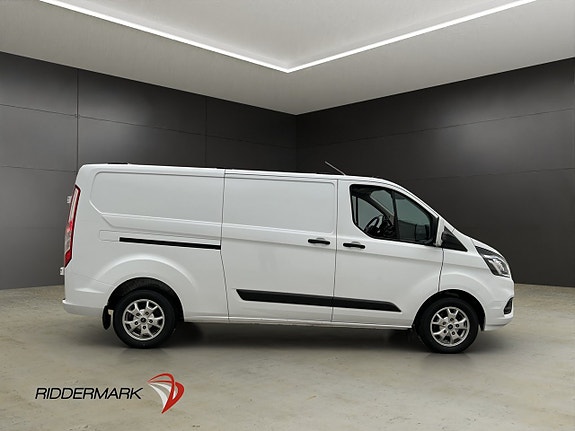 Ford Transit Custom 2 of 5