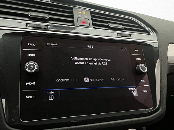 Volkswagen Tiguan 21 of 30