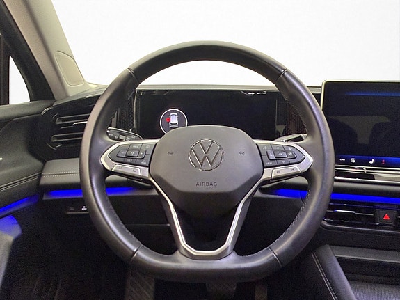 Volkswagen Tiguan 14 of 30