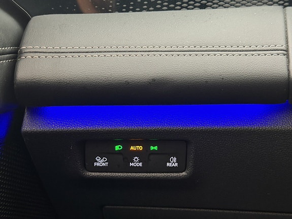 Volkswagen Tiguan 15 of 30