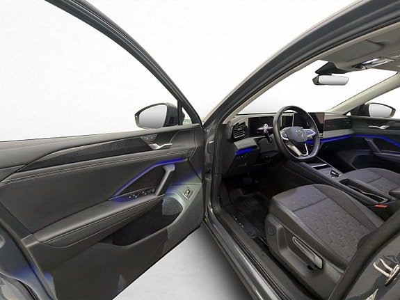 Volkswagen Tiguan 11 of 30