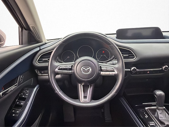 Mazda CX-30 14 of 30