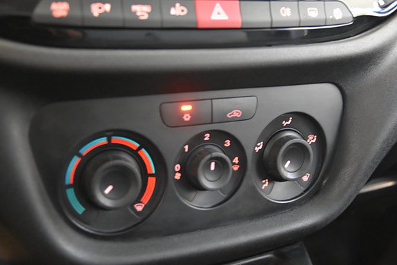 Fiat Doblo 12 of 13