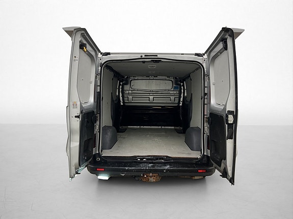 Renault Trafic 13 of 30