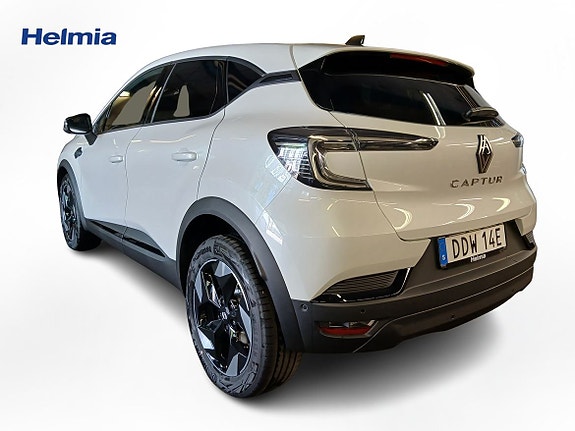 Renault Captur 5 of 10