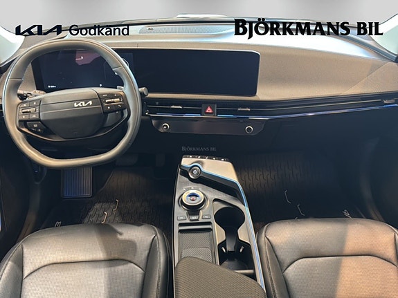 Kia EV6 7 of 14