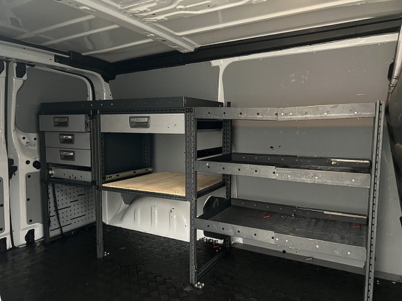 Opel Vivaro 14 of 29