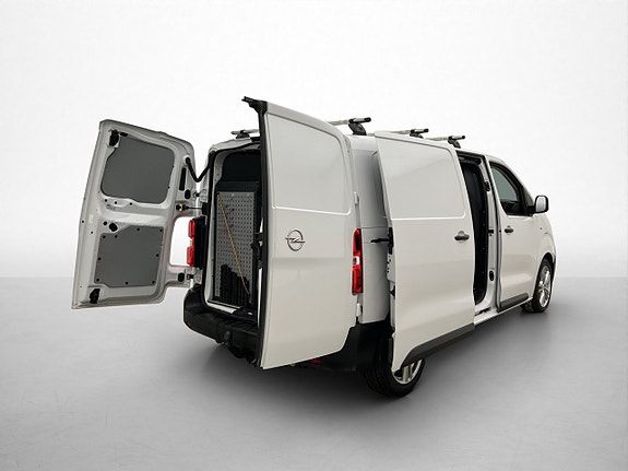 Opel Vivaro 11 of 29