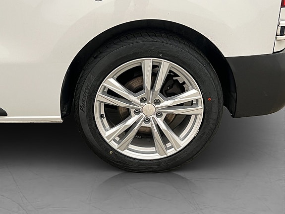 Opel Vivaro 27 of 29