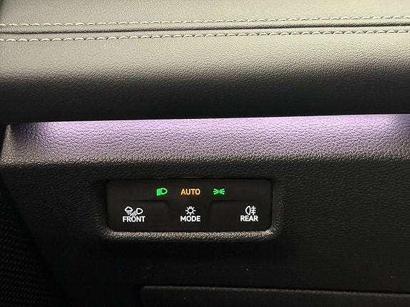 Volkswagen Tiguan 16 of 30