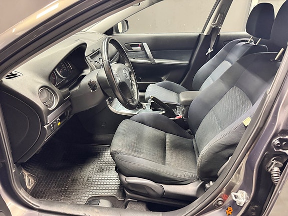 Mazda 6 7 of 9