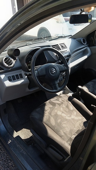 Suzuki Alto 2 of 4