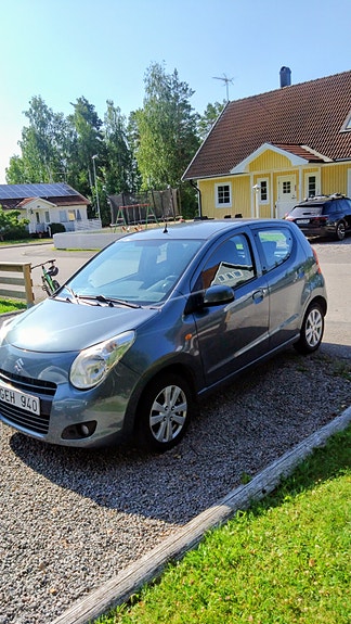 Suzuki Alto 4 of 4
