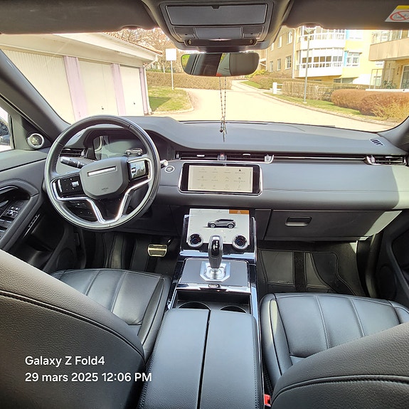 Land Rover Range Rover Evoque 7 of 13