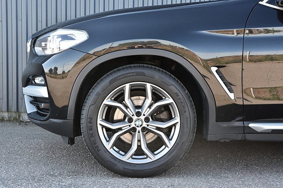 BMW X3 5 of 5