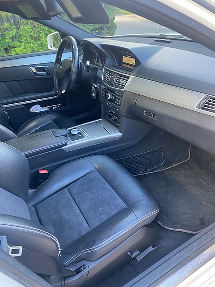 Mercedes-Benz E350 5 of 5