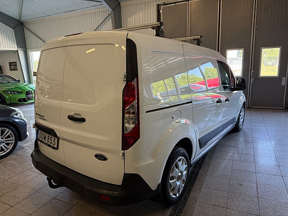 Ford Transit Connect 5 of 13