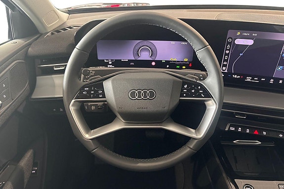 Audi Q3 11 of 26