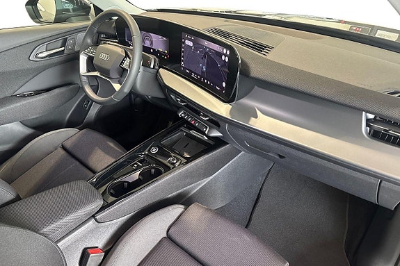 Audi Q3 18 of 26