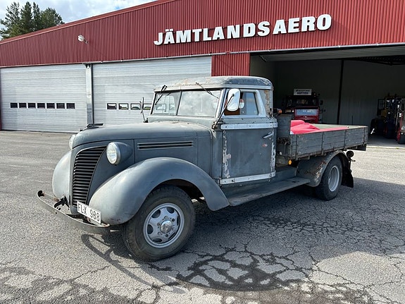 Veteranlastbil Volvo L 201 K 3 of 5