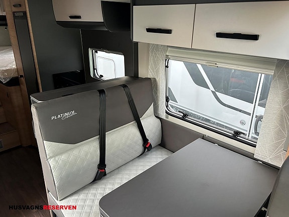 Knaus L!VE WAVE PLATINUM SELECTION 700 MEG 11 of 23