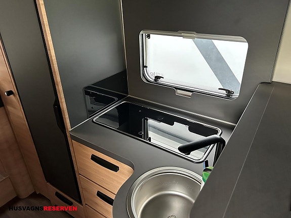 Knaus L!VE WAVE PLATINUM SELECTION 700 MEG 13 of 23