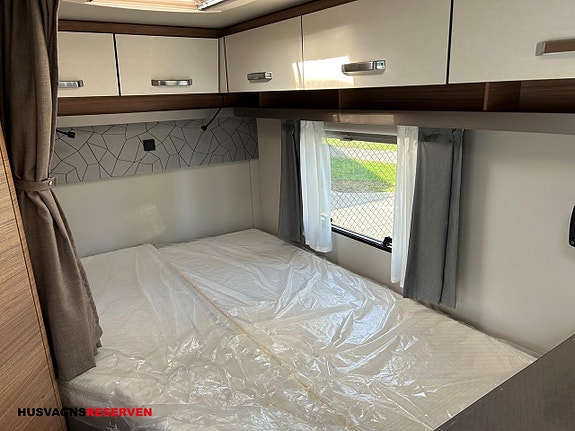 Weinsberg CaraLoft FORD 550 MF 18 of 27
