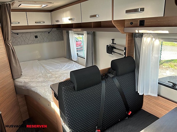 Weinsberg CaraLoft FORD 550 MF 16 of 27