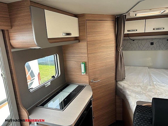 Weinsberg CaraLoft FORD 550 MF 17 of 27
