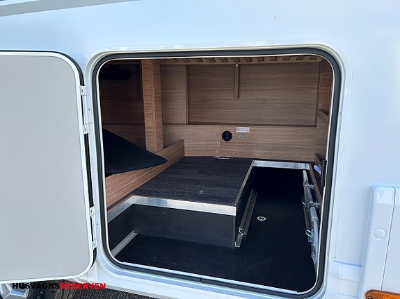Weinsberg CaraLoft FORD 550 MF 6 of 27