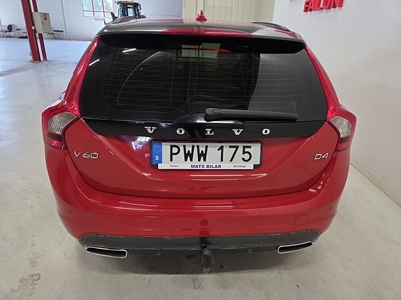 Volvo V60 7 of 10