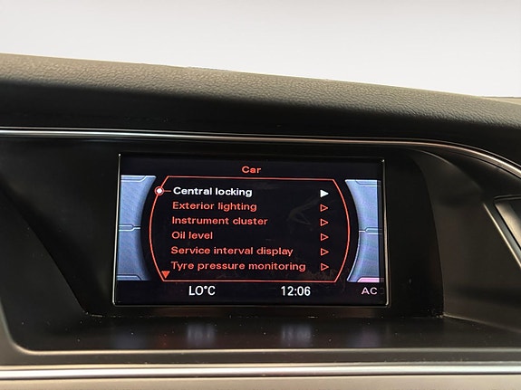 Audi A4 allroad 19 of 26
