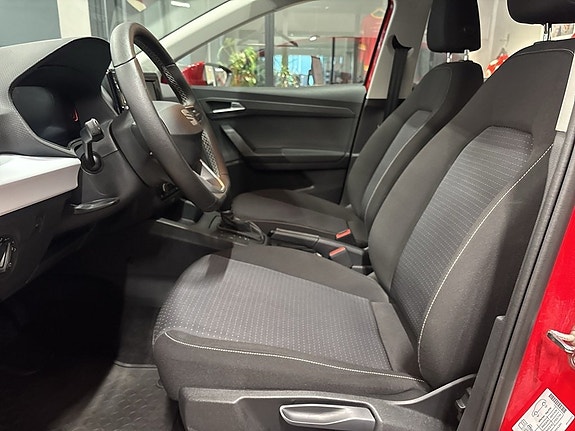 Seat Ibiza 4 of 5
