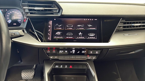 Audi A3 9 of 12