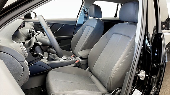 Audi Q2 8 of 12