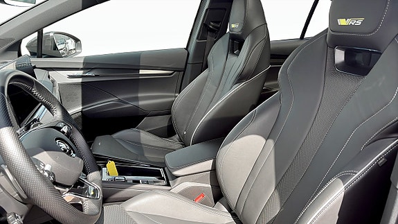 Skoda Enyaq Coupe RS 8 of 15