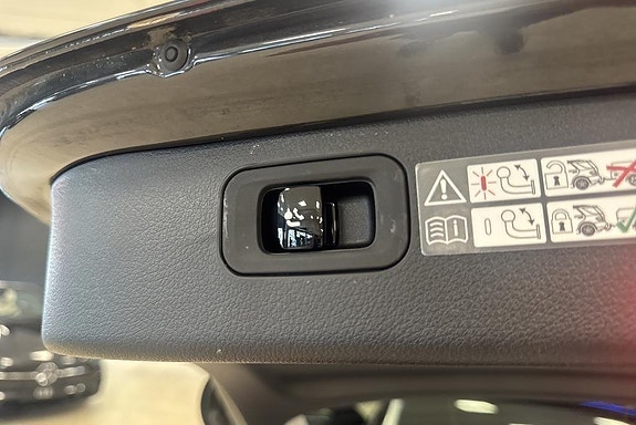 Mercedes-Benz C220 d 15 of 15