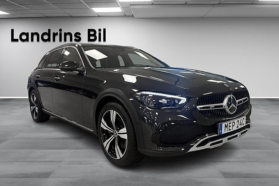 Mercedes-Benz C220 d 3 of 15